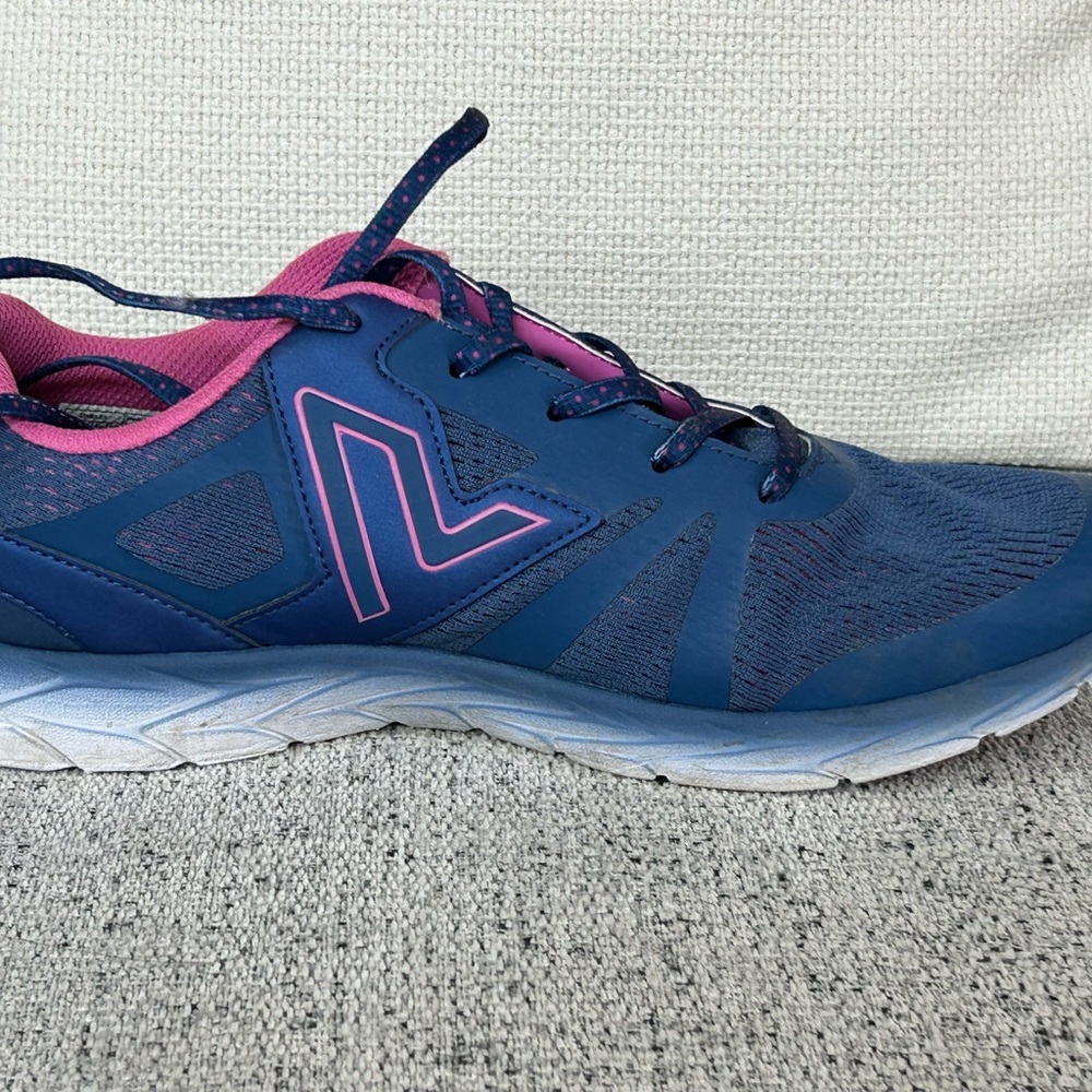 Vionic Blueish Purple sneakers